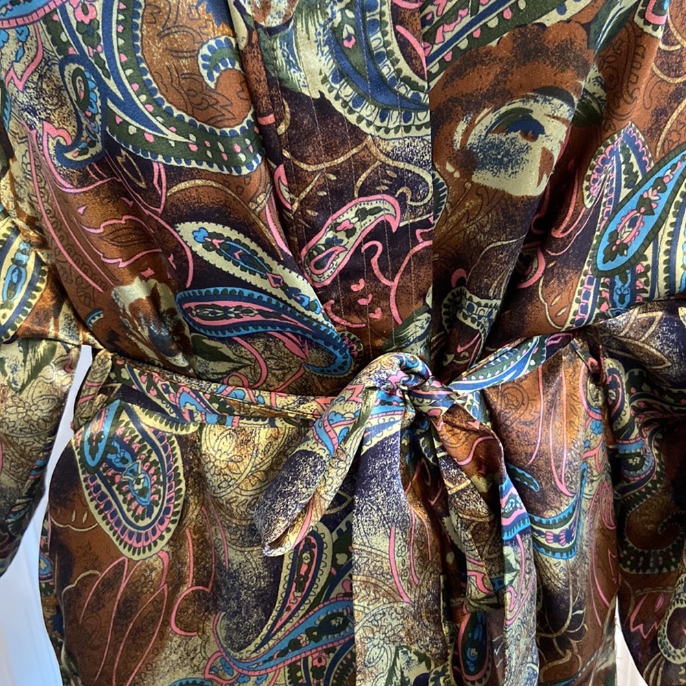 Paisley Satin Robe - Multicolor - Picture 3 of 8
